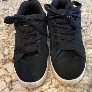 DC Fat Tongue sneakers